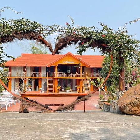 Thien Duong Quan Lan - Friendly Homestay Lang Lieu Exterior foto